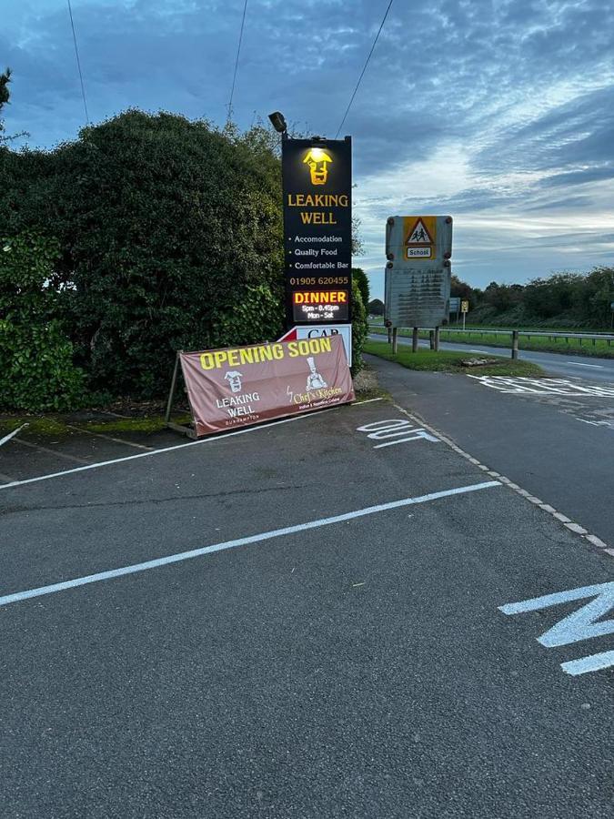 Leaking Well, Dunhampton Otel Stourport Dış mekan fotoğraf